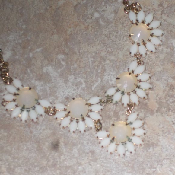 Gorgeous vintage necklace, must have! - Picture 3 of 4